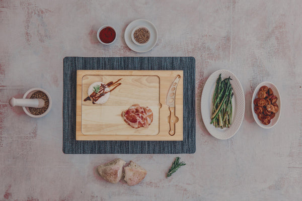 KENTUCKY WILDCATS - ICON GLASS TOP CUTTING BOARD & KNIFE SET