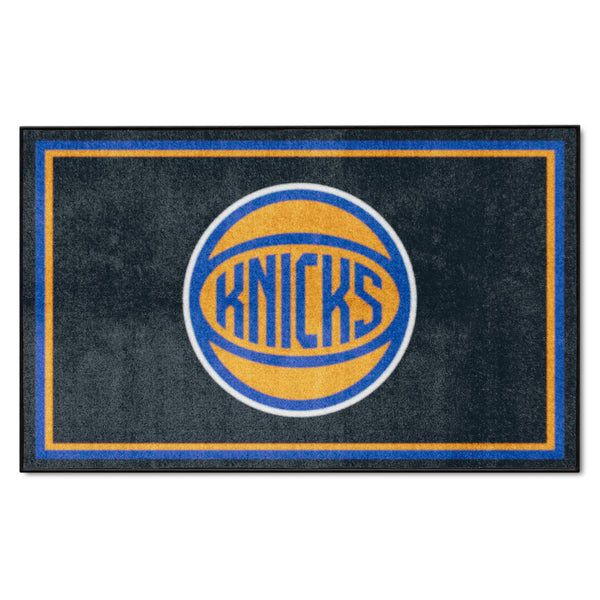 NBA - New York Knicks 4x6 Rug with Knicks Logo