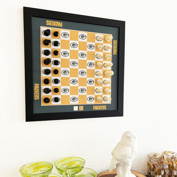 Green Bay Packers Magnetic Chess Set