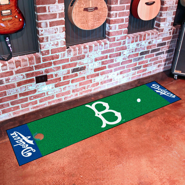 MLBCC - Los Angeles Dodgers Putting Green Mat with B Logo