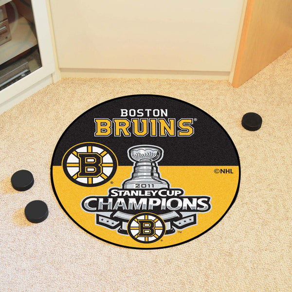 NHL - Boston Bruins Puck Mat with 2011 Stanley Cup Champions Logo