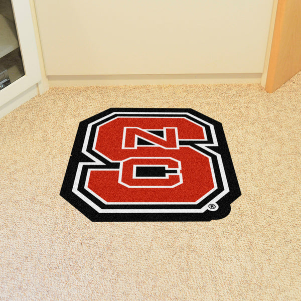 North Carolina State University Mascot Mat with NCS Logo
