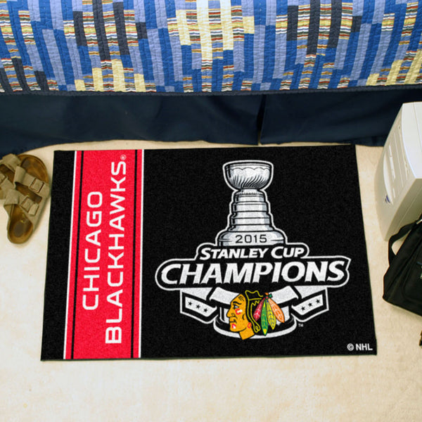 NHL - Chicago Blackhawks Championship Starter Mat with 2015 Stanley Cup Champions Logo
