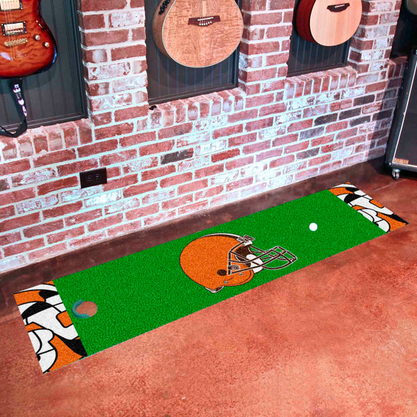 NFL - Cleveland Browns NFL x FIT Putting Green Mat