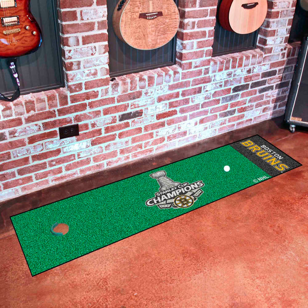 NHL - Pittsburgh Penguins Putting Green Mat with 2020 Stanley Cup Champions Logo