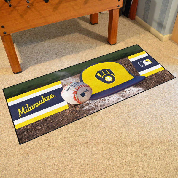 MLB - Milwaukee Brewers Baseball Runner with Symbol Logo & Name