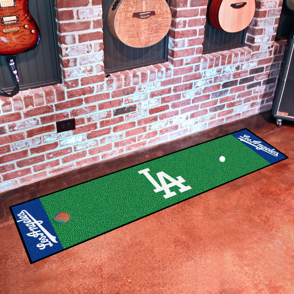 MLB - Los Angeles Dodgers Putting Green Mat with LA Logo