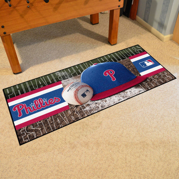 MLB - Philadelphia Phillies Baseball Runner ith the Phillies Logo