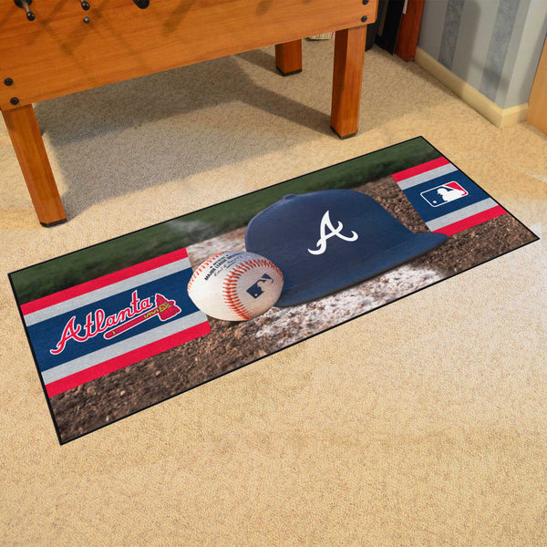 MLB - Atlanta Braves Baseball Runner with A Logo & Name