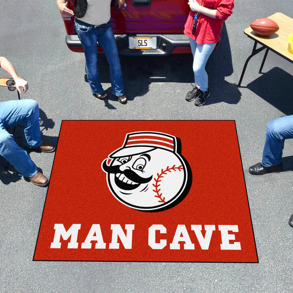 MLB - Cincinnati Reds Man Cave Tailgater with Symbol Logo