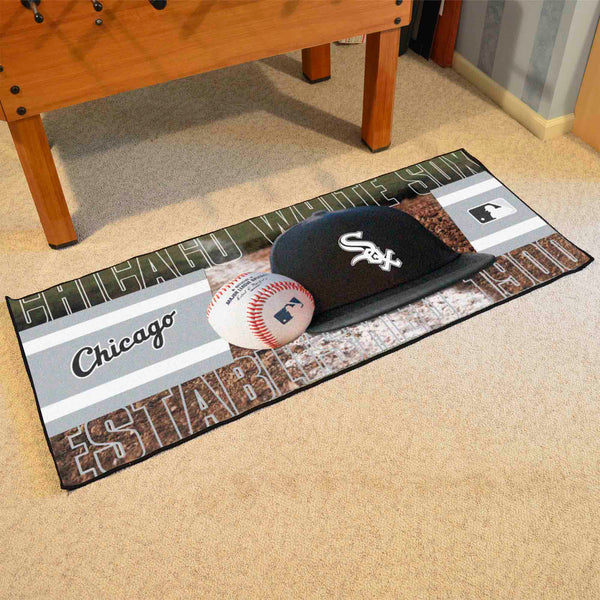MLB - Chicago White Sox Baseball Runner with Symbol Logo & Name