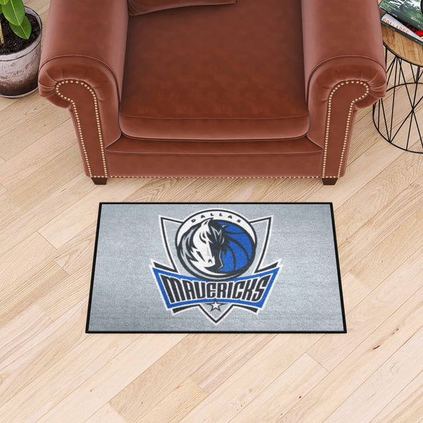 NBA - Dallas Mavericks Starter Mat with Mavericks Symbol Logo