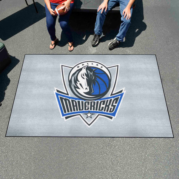 NBA - Dallas Mavericks Ulti-Mat with Mavericks Symbol Logo