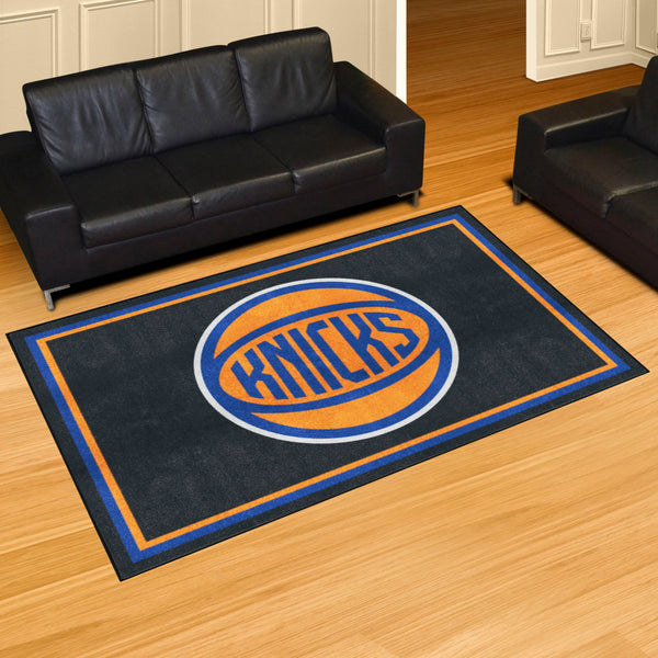 NBA - New York Knicks 5x8 Rug with Knicks Logo