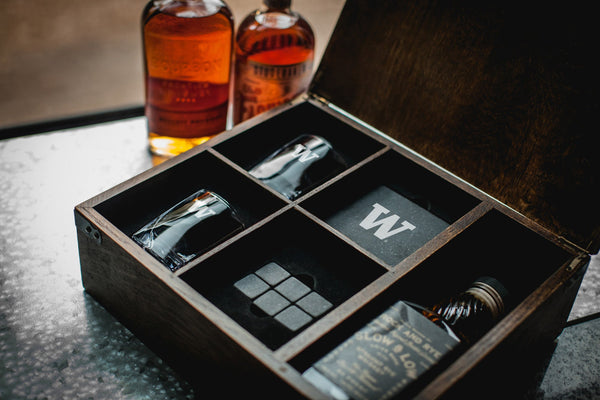 WASHINGTON HUSKIES - WHISKEY BOX GIFT SET